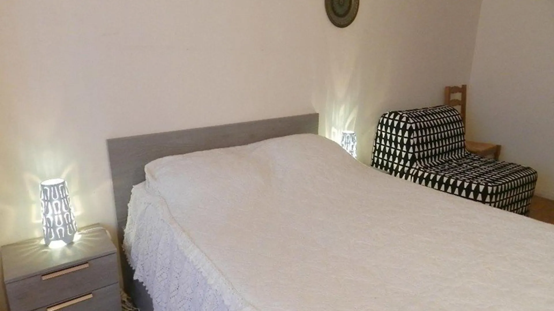 Appartement T2 Avec Terrasse Sud, Garage, Centre-Ville Du Lavandou, Proche Plage - Fr-1-251-789 لو لا فاندو 0*,