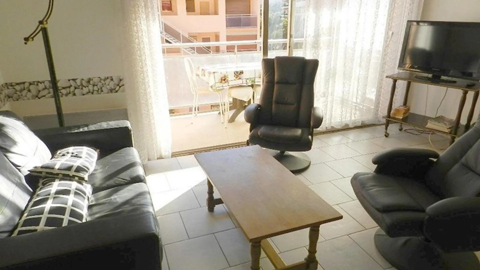 Appartement T2 Avec Terrasse Sud, Garage, Centre-Ville Du Lavandou, Proche Plage - Fr-1-251-789 Le Lavandou France